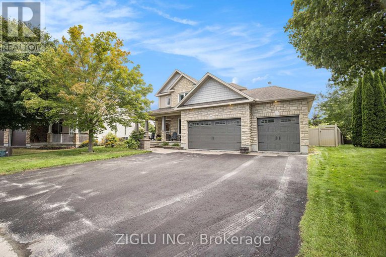 28797259/38-oradea-crescent/richmond/ottawa/ontario/K0A2Z0_3