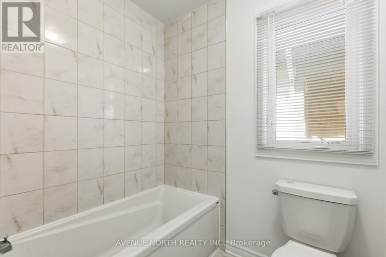 29625382/36-dun-skipper-drive/blossom-parkkemp-parkfindlay-creek/ottawa/ontario/K1X0J3_36