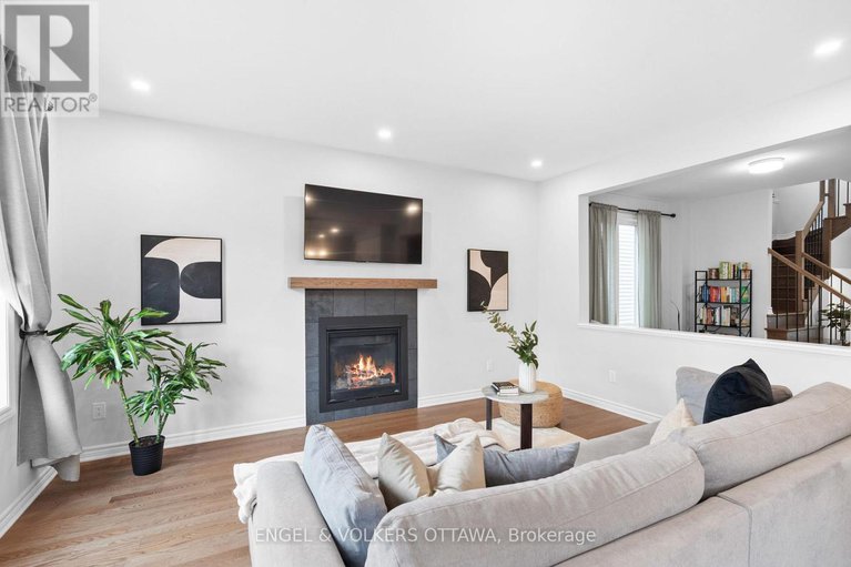 28403100/329-finial-way/half-moon-bay/ottawa/ontario/K2J6V9_13
