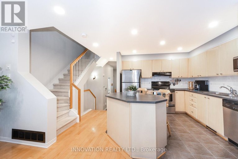 29538013/106-335-hillsboro-private/emerald-meadowstrailwest/ottawa/ontario/K2M3B2_10