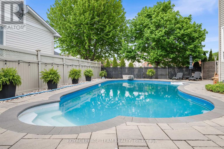 28373932/47-blackshire-circle/stonebridge/ottawa/ontario/K2J5M2_31