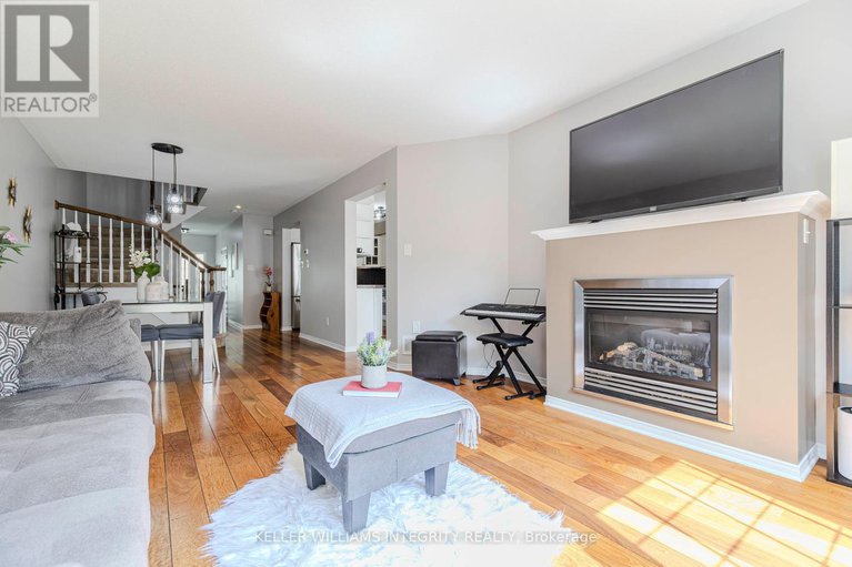 28477892/336-quetico-private/stonebridge/ottawa/ontario/K2J0E5_20