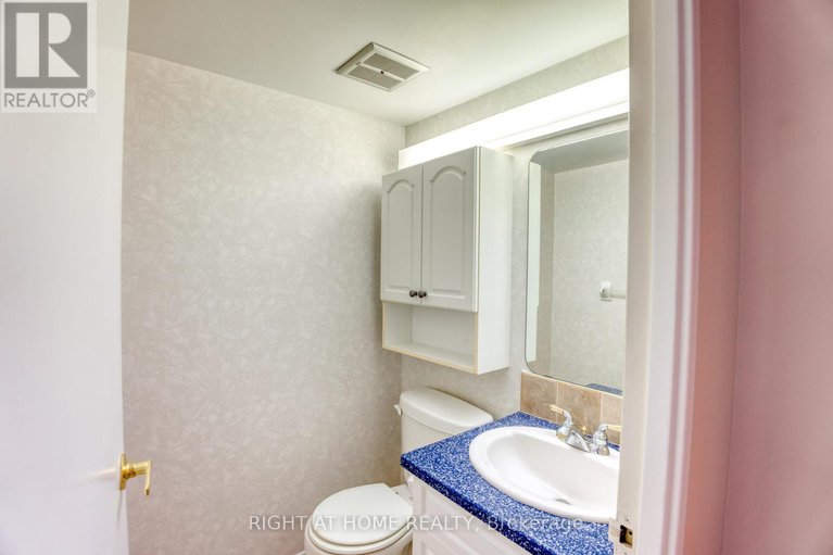 28430489/1401-2625-regina-street/britannia/ottawa/ontario/K2B5W8_30