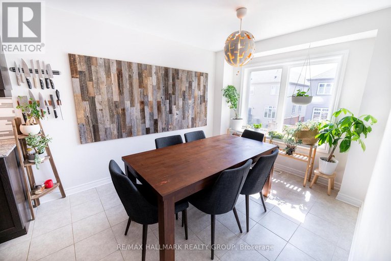 28835804/106-gelderland-private/emerald-meadowstrailwest/ottawa/ontario/K2V0H8_12