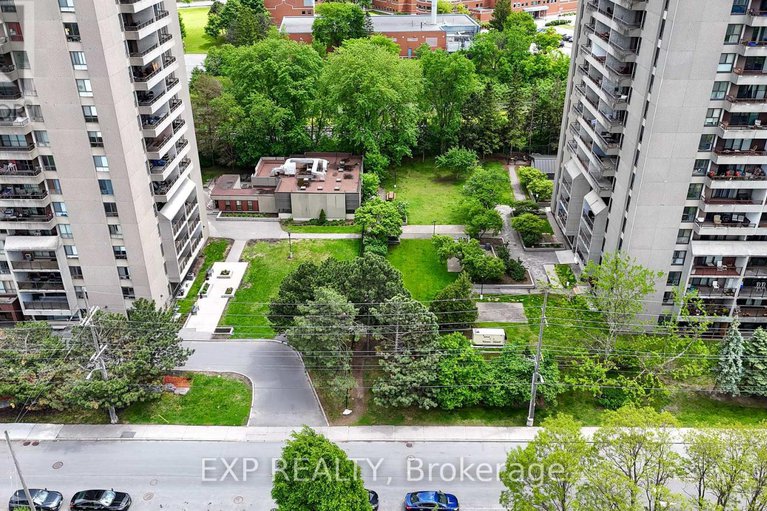 28569382/809-1785-frobisher-lane/riverview-park/ottawa/ontario/K1G3T7_31