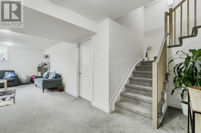 28886310/91-heirloom-street/riverside-southgloucester-glen/ottawa/ontario/K4M0L2_39