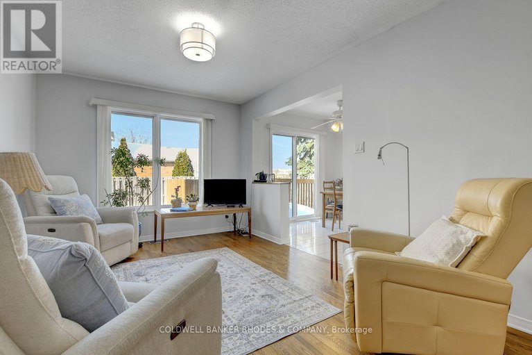 29413170/2-calaveras-avenue/longfields/ottawa/ontario/K2J4Z8_6