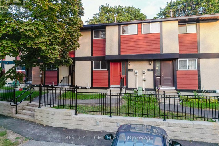 28713274/102-23-mcclintock-way/katimavik/ottawa/ontario/K2L2A3_1