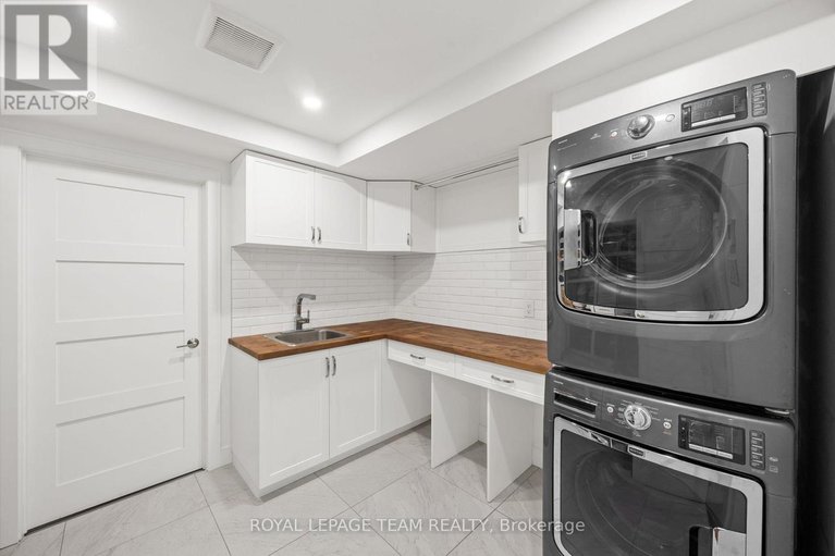 29404237/28-maplehill-way/manotick-village-manotick-estates/ottawa/ontario/K2C3H1_40