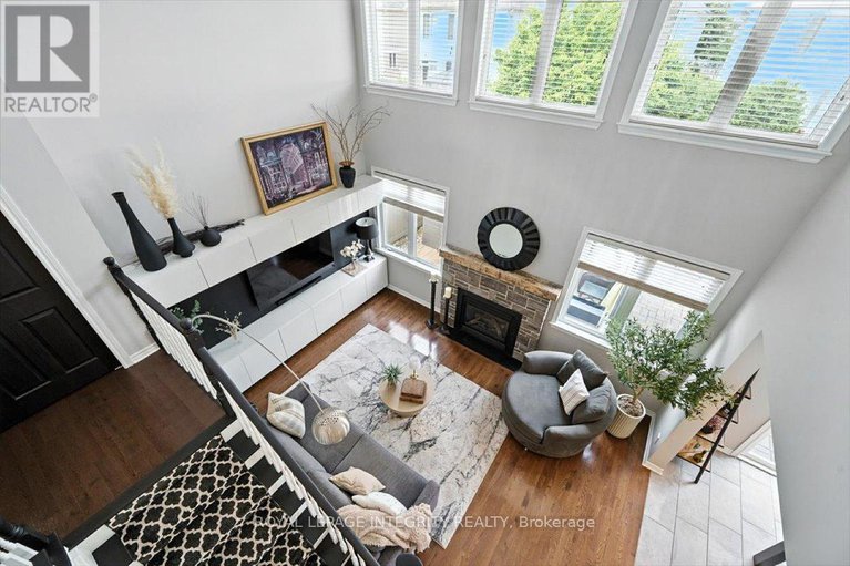 28804578/106-trail-side-circle/springridgeeast-village/ottawa/ontario/K4A5A9_21