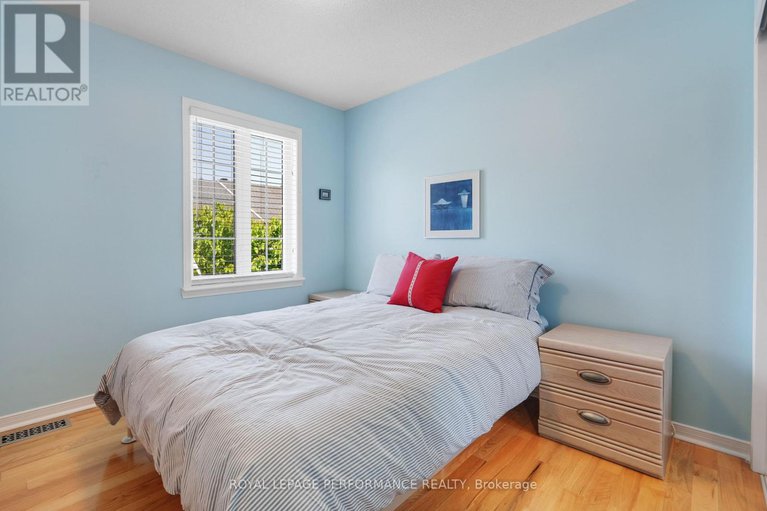28567960/9-maple-park-private/upper-hunt-club/ottawa/ontario/K1T4A6_24