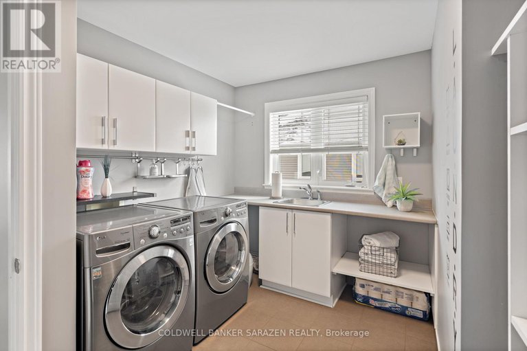 29372836/179-gracewood-crescent/blossom-parkkemp-parkfindlay-creek/ottawa/ontario/K1T0J3_38