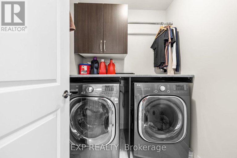 28309333/320-serenade-crescent/riverside-southgloucester-glen/ottawa/ontario/K1X0B9_26