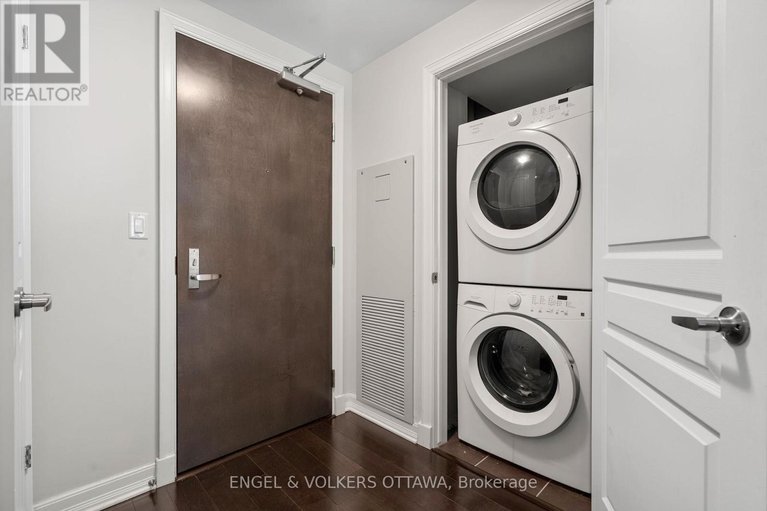 29581110/811-238-besserer-street/sandy-hill/ottawa/ontario/K1N6B1_7