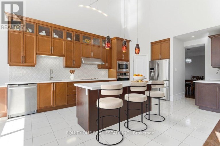 29590568/240-trailgate-street/riverside-southgloucester-glen/ottawa/ontario/K1V0Z9_24