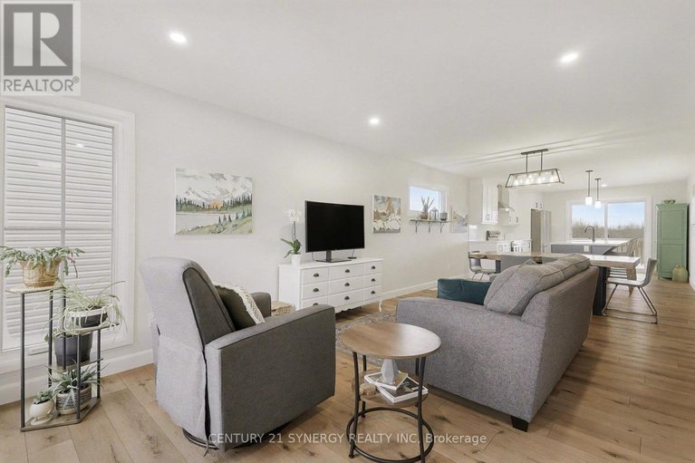 29121560/76-helen-street/north-stormont-finch-twp/north-stormont/ontario/K0A1R0_5