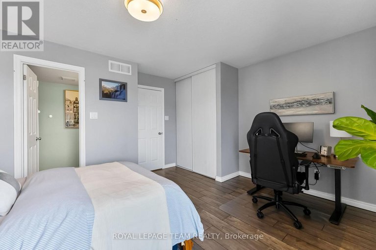 28888816/368-crownridge-drive/emerald-meadowstrailwest/ottawa/ontario/K2M3A4_29