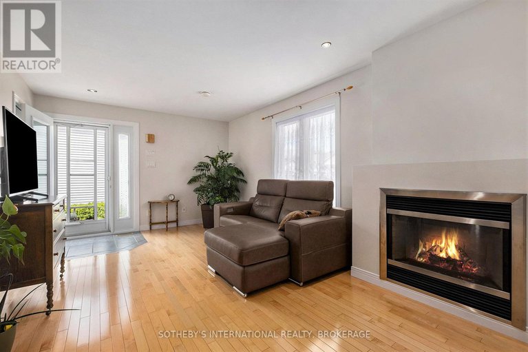 27749584/389-albert-street/hawkesbury/ontario/K6A3J9_23