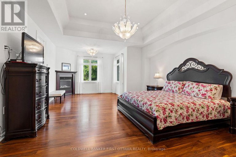 29209715/1623-claymor-avenue/carleton-heights/ottawa/ontario/K2C1T4_30