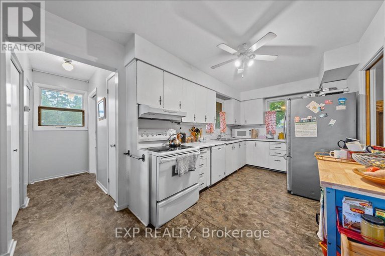 28907955/488-bayview-drive/constance-bay/ottawa/ontario/K0A3M0_3