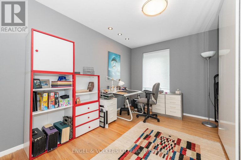 28818666/899-dresden-crescent/whitehaven/ottawa/ontario/K2B5H8_20