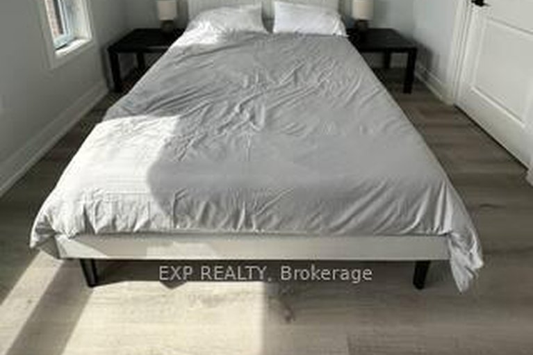28573382/110-1350-hemlock-road/cfb-rockcliffe-and-area/ottawa/ontario/K1K4E4_14