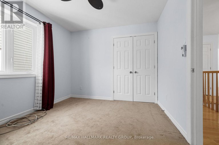 27816105/75-settlement-lane/russell/ontario/K4R0A4_22