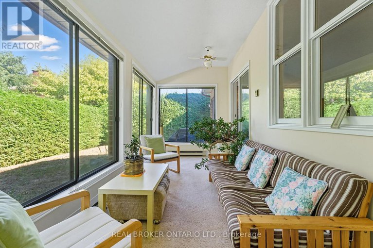 28875252/3-red-oaks-trail/stittsville-central/ottawa/ontario/K2S1E2_22