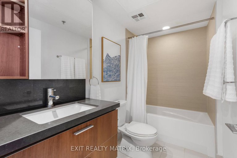 28997581/749-340-mcleod-street/ottawa-centre/ottawa/ontario/K2P1A4_8