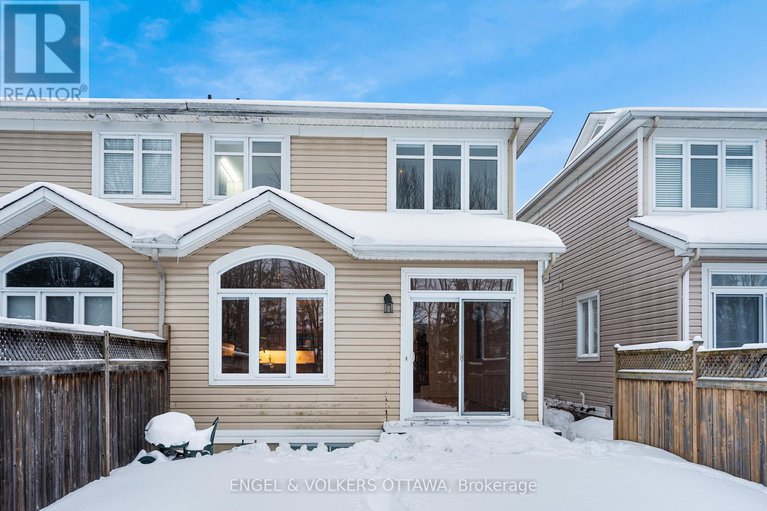 29344132/318-parkin-circle/blossom-parkkemp-parkfindlay-creek/ottawa/ontario/K1T4G6_45