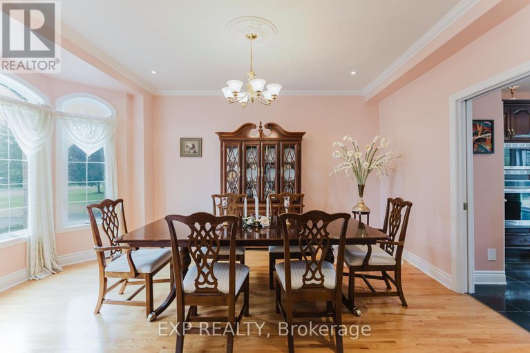 28808188/5472-wicklow-drive/manotick-village-manotick-estates/ottawa/ontario/K4M1C4_7