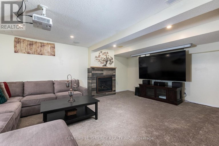 28744684/249-markland-crescent-e/barrhaven-east/ottawa/ontario/K2G6A7_30