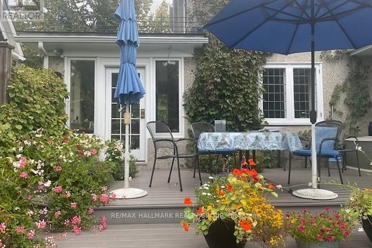 29609106/248-old-irving-place/civic-hospital/ottawa/ontario/K1Y2A1_27