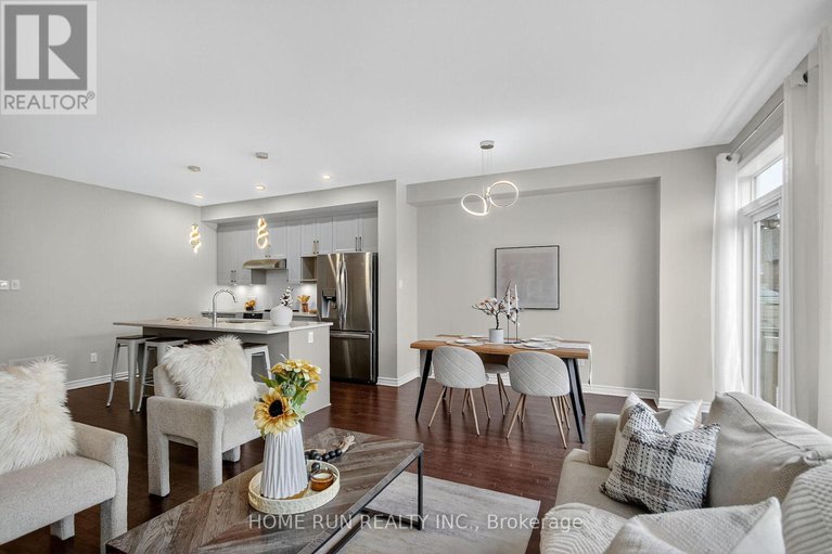 29032926/781-miikana-road/blossom-parkkemp-parkfindlay-creek/ottawa/ontario/K1X0G5_10