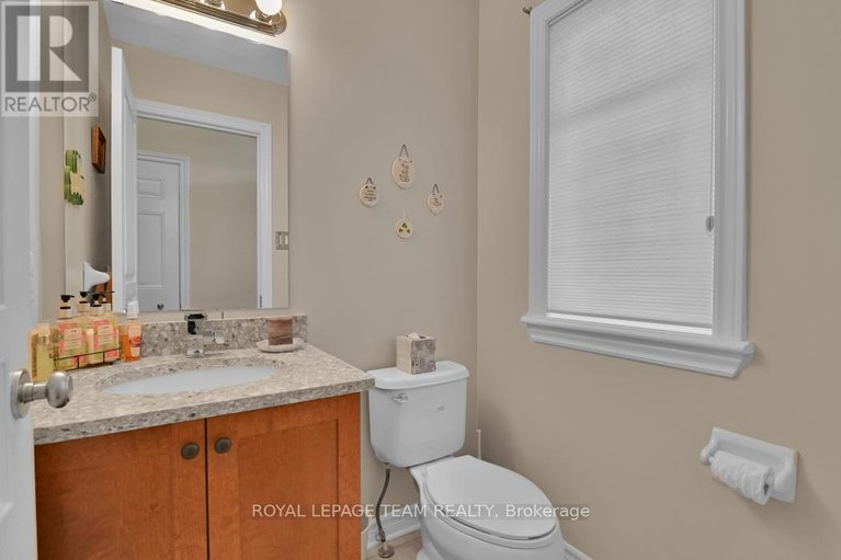 28433708/135-jersey-tea-circle/riverside-southgloucester-glen/ottawa/ontario/K1V2L3_6