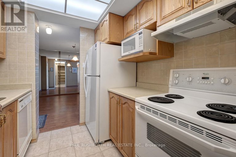 29419876/ph7-555-brittany-drive/viscount-alexander-park/ottawa/ontario/K1K4C5_22