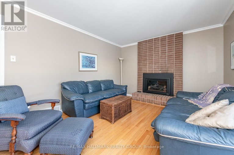29331900/13-trotting-way/bridlewood/ottawa/ontario/K2M1B3_19