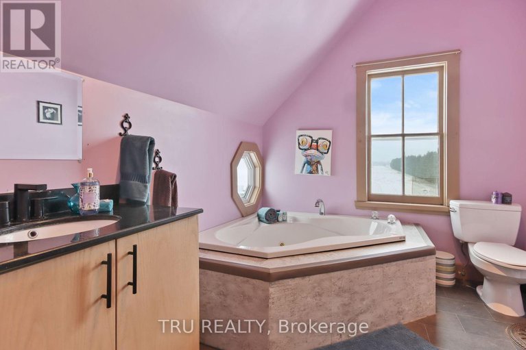 29064550/13109-county-rd-3/north-dundas-winchester-twp/north-dundas/ontario/K0C2K0_13