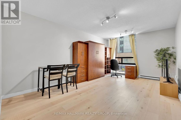 28542940/104-475-laurier-avenue-w/ottawa-centre/ottawa/ontario/K1R7X1_8