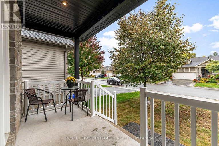 28991869/53-willowshore-way/carleton-place/carleton-place/ontario/K7C0B1_3