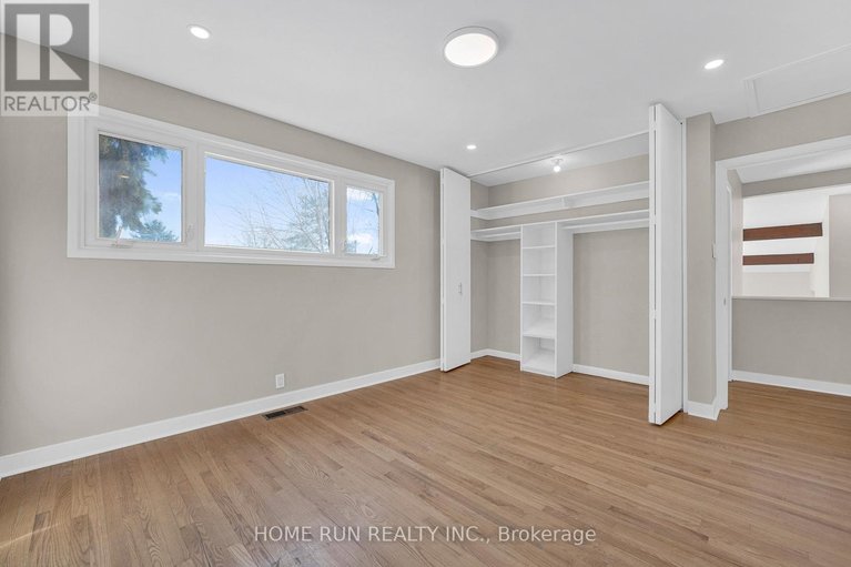 29593960/1259-meadowlands-drive-e/city-viewskylinefisher-heightsparkwood-hills/ottawa/ontario/K2E6K4_30