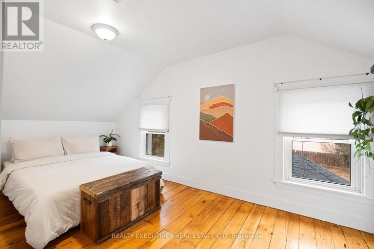 29627788/416-main-street/winchester/north-dundas/ontario/K0C2K0_19