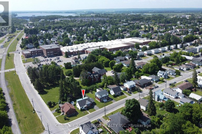 28517725/10-mclachlin-street-s/arnprior/arnprior/ontario/K7S2Y8_28