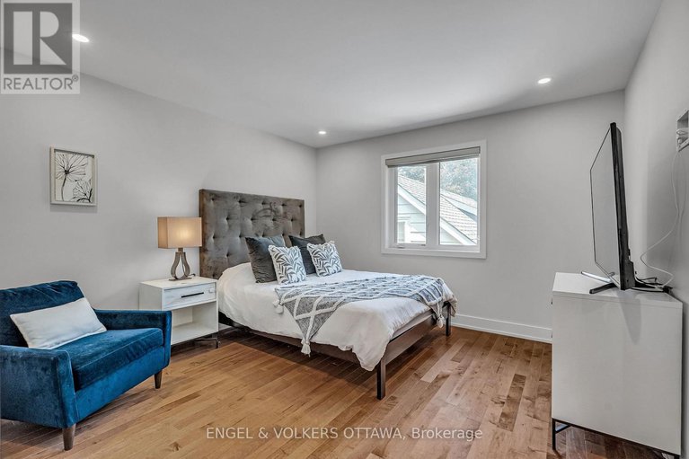 27931085/231-daniel-avenue/ottawa-westtunneys-pasture/ottawa/ontario/K1Y0C7_36