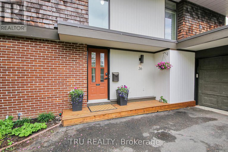 28334651/36-varley-drive/beaverbrook/ottawa/ontario/K2K1G2_3
