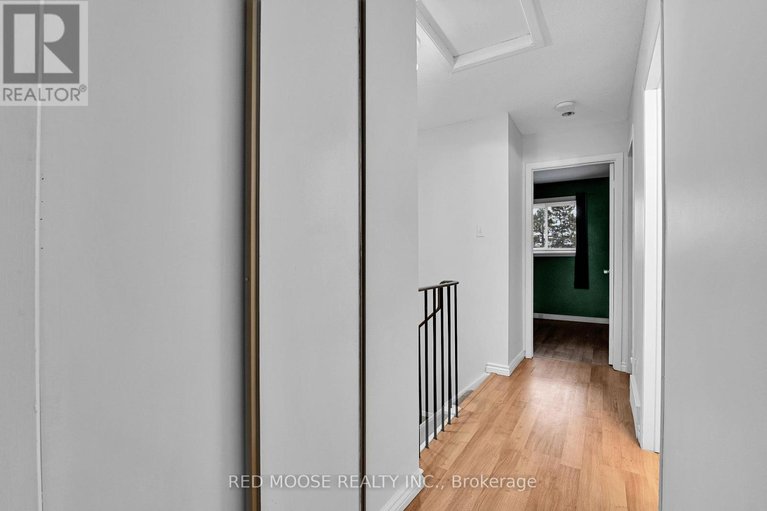 29480001/1983-greenvale-lane/chateauneuf/ottawa/ontario/K1C6E4_27