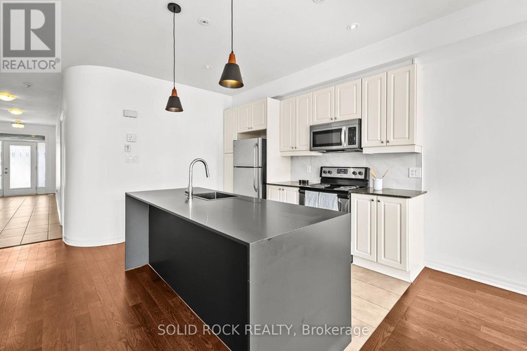 29003724/153-hawkshaw-crescent-e/cedargrovefraserdale/ottawa/ontario/K2J5P8_10