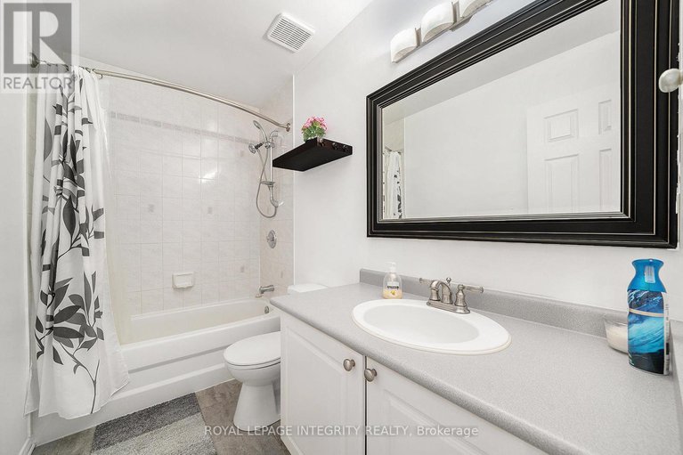 28477061/79-woodford-way/longfields/ottawa/ontario/K2J4C2_18