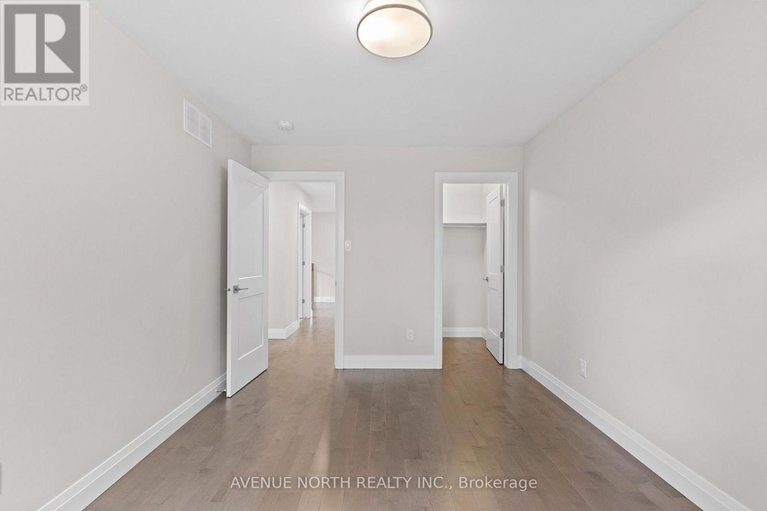 28810871/463-dawson-avenue/westborohampton-park/ottawa/ontario/K1Z5V6_24