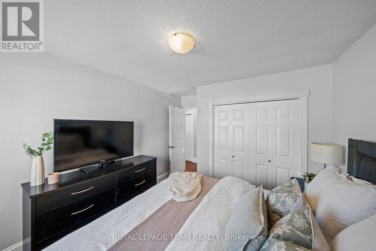 29661611/14-ferguson-street/kemptville/north-grenville/ontario/K0G1J0_25